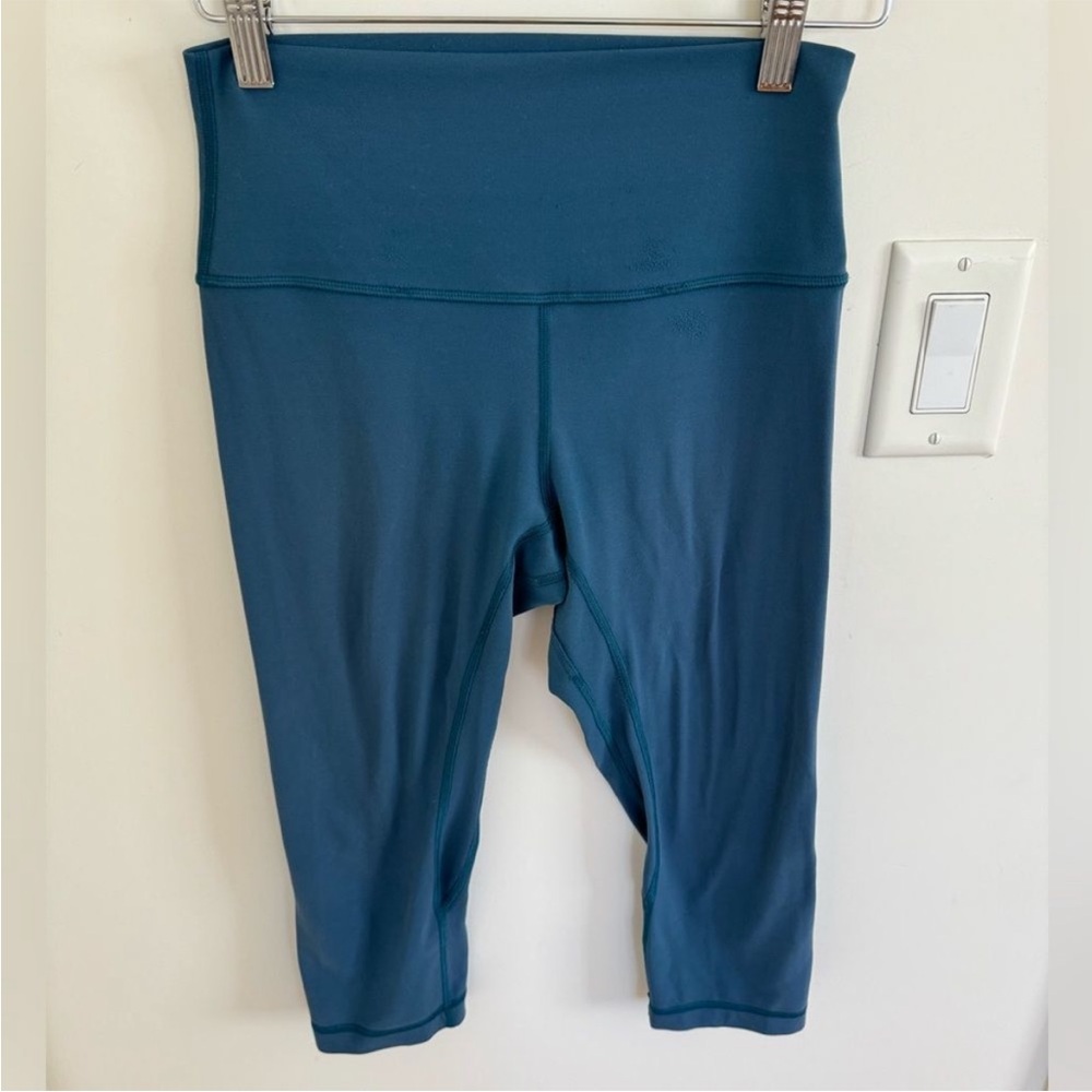 Lululemon Align Crop 19" Nile Blue size 6